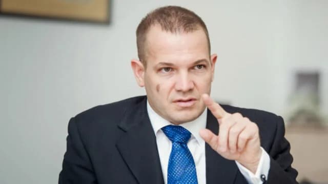 UBM: Interés húngaro en adquirir ELVIZ
