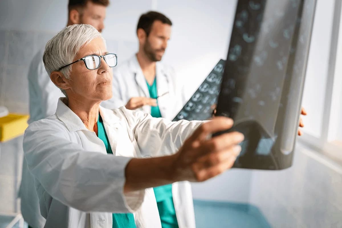 Parlament: Anwesenheit eines Radiologen in zypriotischen Diagnosezentren obligatorisch