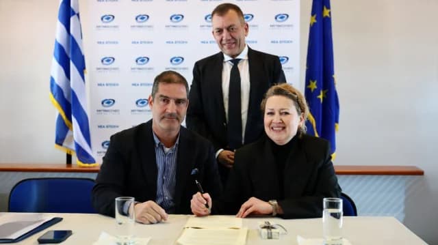 ΠΑΟΚ: Υπεγράφη η σύμβαση παραχώρησης του Καυτανζογλείου Σταδίου