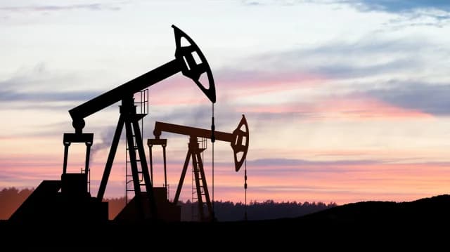 TotalEnergies приостанавливает 15% мировой добычи нефти и газа