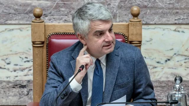 Konstantinopoulos: Mein Ausschluss ist ein Zeichen ängstlicher Führung