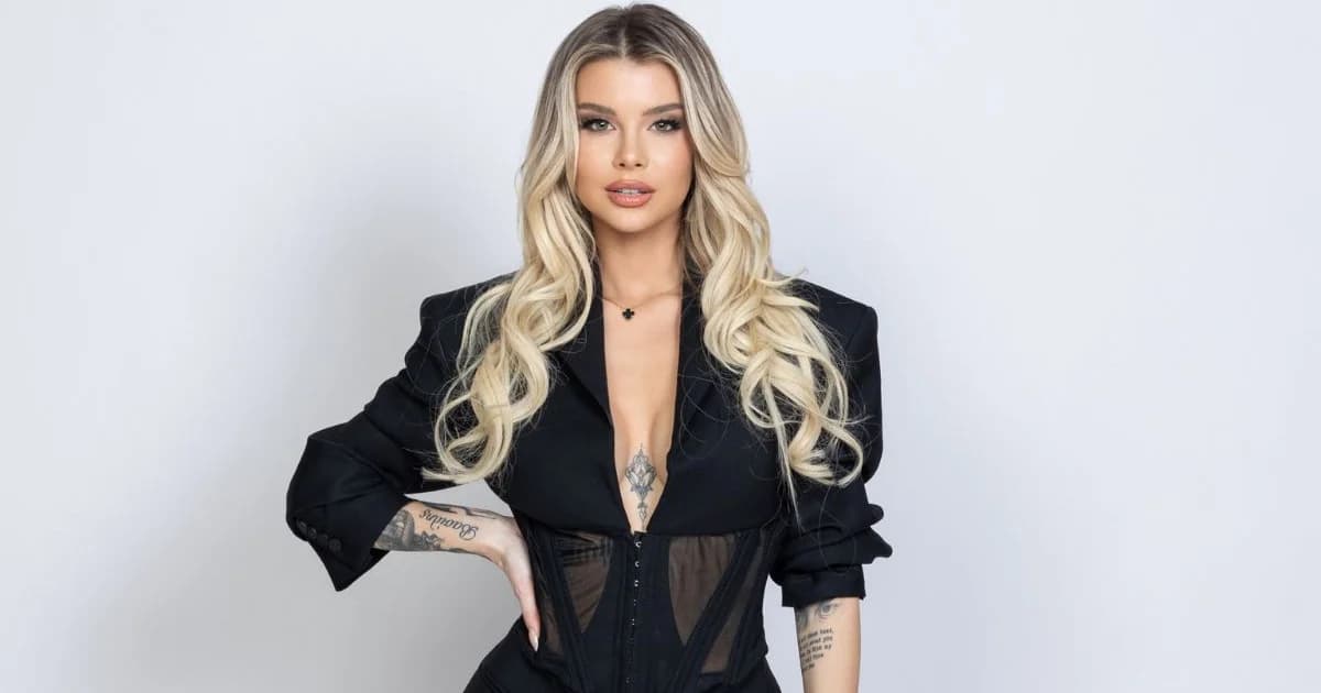 Lambros Konstantaras on «Cinderela Nights» with Modern Cinderella