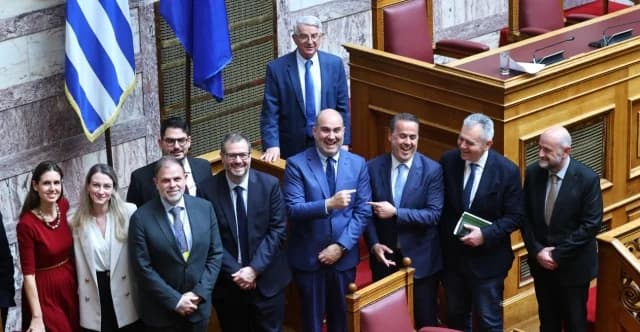 Griechisches Parlament ratifiziert Chevron-Kohlenwasserstoffabkommen
