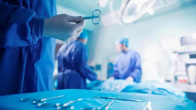 Mitilene: Médicos salvan a hombre de 60 años con ayuda del hospital 'Attikon'