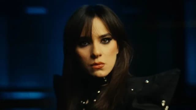 Canción de Rumanía para Eurovisión genera controversia: Acusada de glorificar la estrangulación sexual