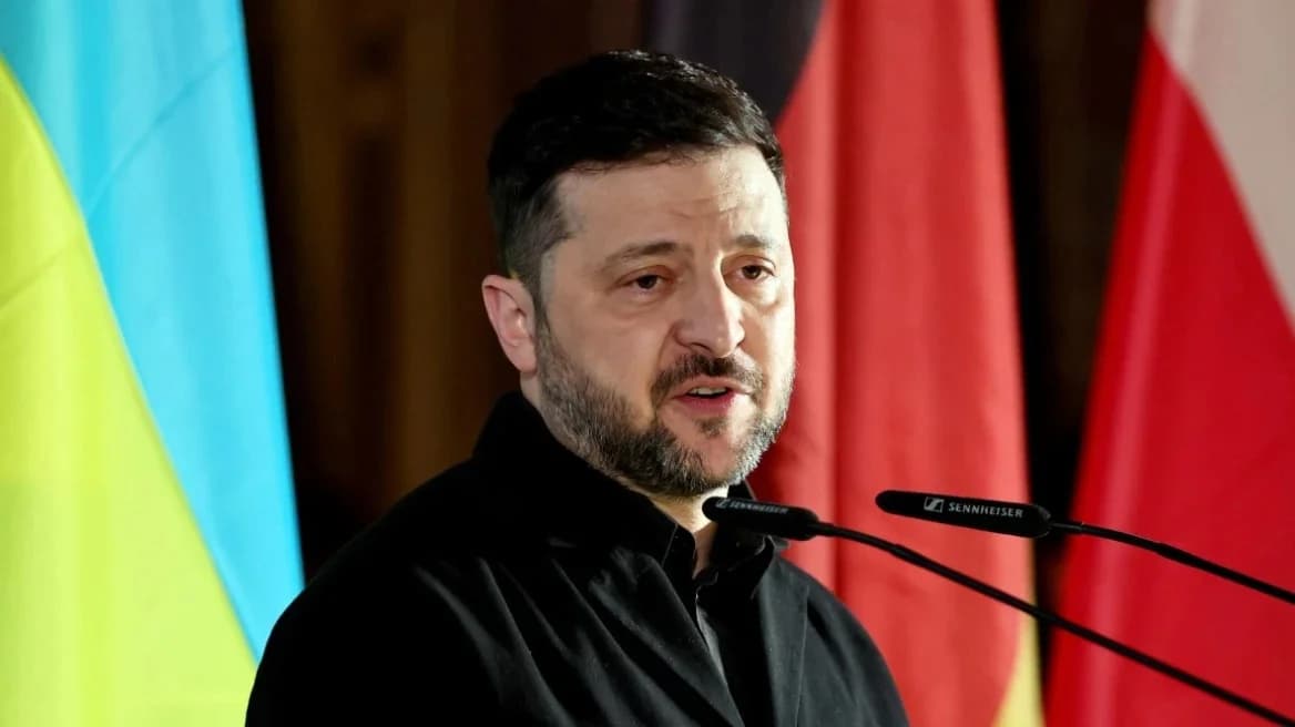 Selenskyj: USA baten um Verschiebung der trilateralen Gespräche mit Russland
