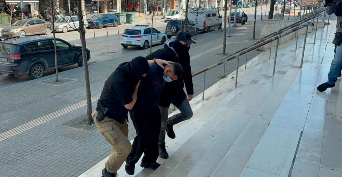 Θεσσαλονίκη: Θανάσιμη επίθεση – Πάνω από δύο λίτρα αίμα έχασε ο 20χρονος
