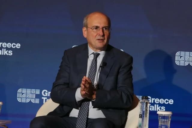 Hatzidakis: Nuevo apoyo financiero para el transporte marítimo costero, 500 millones de euros para la flota 'verde'