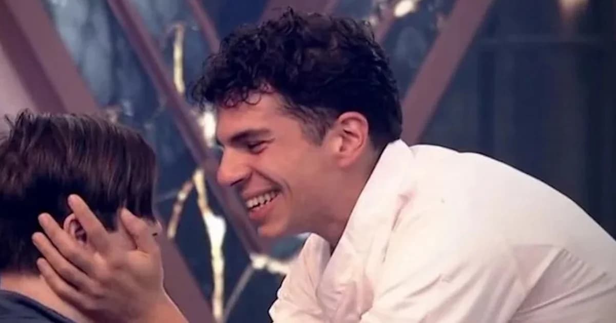 Трогательная встреча в финале MasterChef: Несторас встречается со своим братом