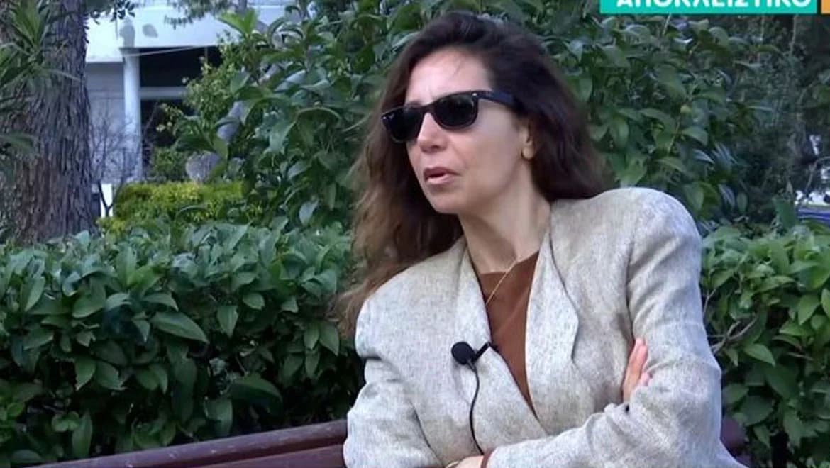 מריה אלני ליקוריזו: פרסום, מדיה חברתית וזואי לסקרי
