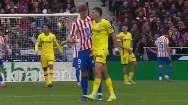 Abqar expulsado por tocar los genitales de Sørloth