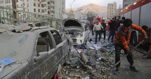Embajada de EEUU en Irak Urge Salida Inmediata