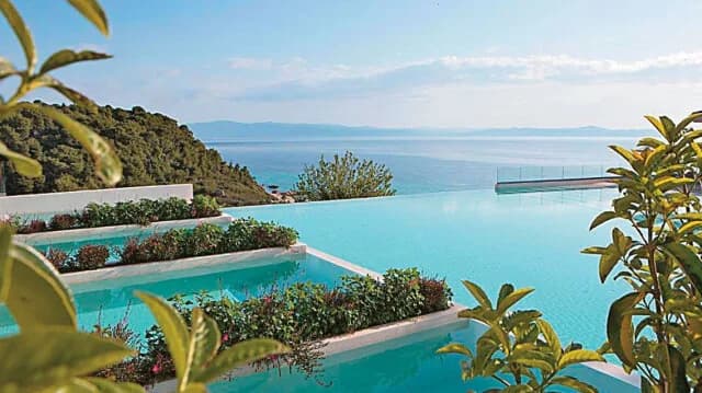 Israeli Hotel Acquisitions in Greece Continue