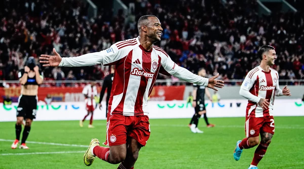 El Kaabi Enters Top-4 Foreign Scorers for Olympiacos