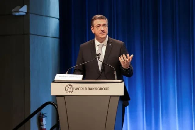 Tzitzikostas: Crisis in the Strait of Hormuz will shock the global economy