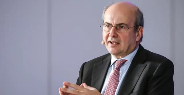 Χατζηδάκης: Η Ελλάδα δεν θα συμμετάσχει στον πόλεμο, στήριξη στους ευάλωτους