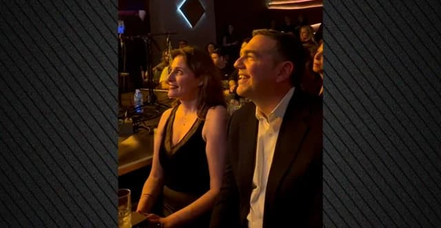 מילטוס פסחלידיס: הקדשה לאלכסיס ציפראס ב'סטברוס טו נוטו'