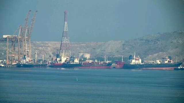 CNBC: Limited Transit Through the Strait of Hormuz