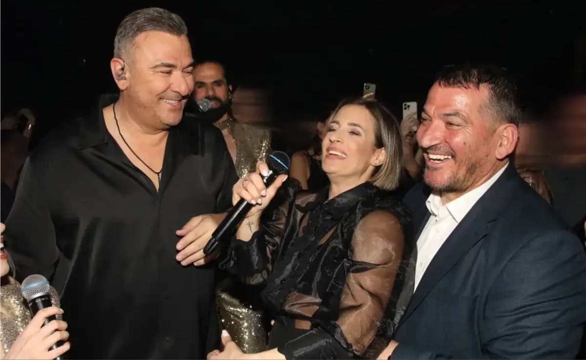 Πύρρος Δήμας και Αφροδίτη Σκαφίδα σε βραδινή έξοδο με Ρέμο και Μάστορα