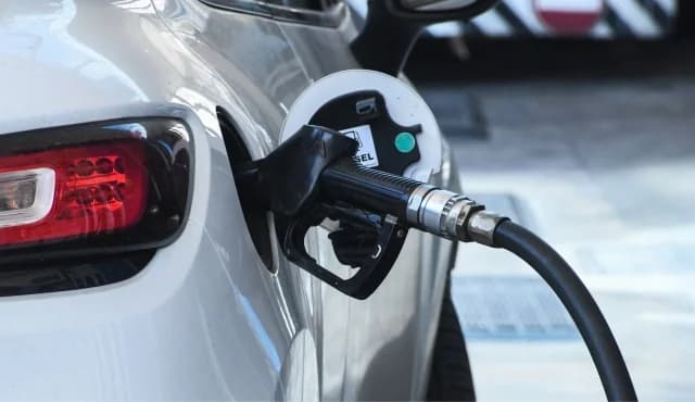 Spain to Cut VAT on Fuel Due to Ukraine War