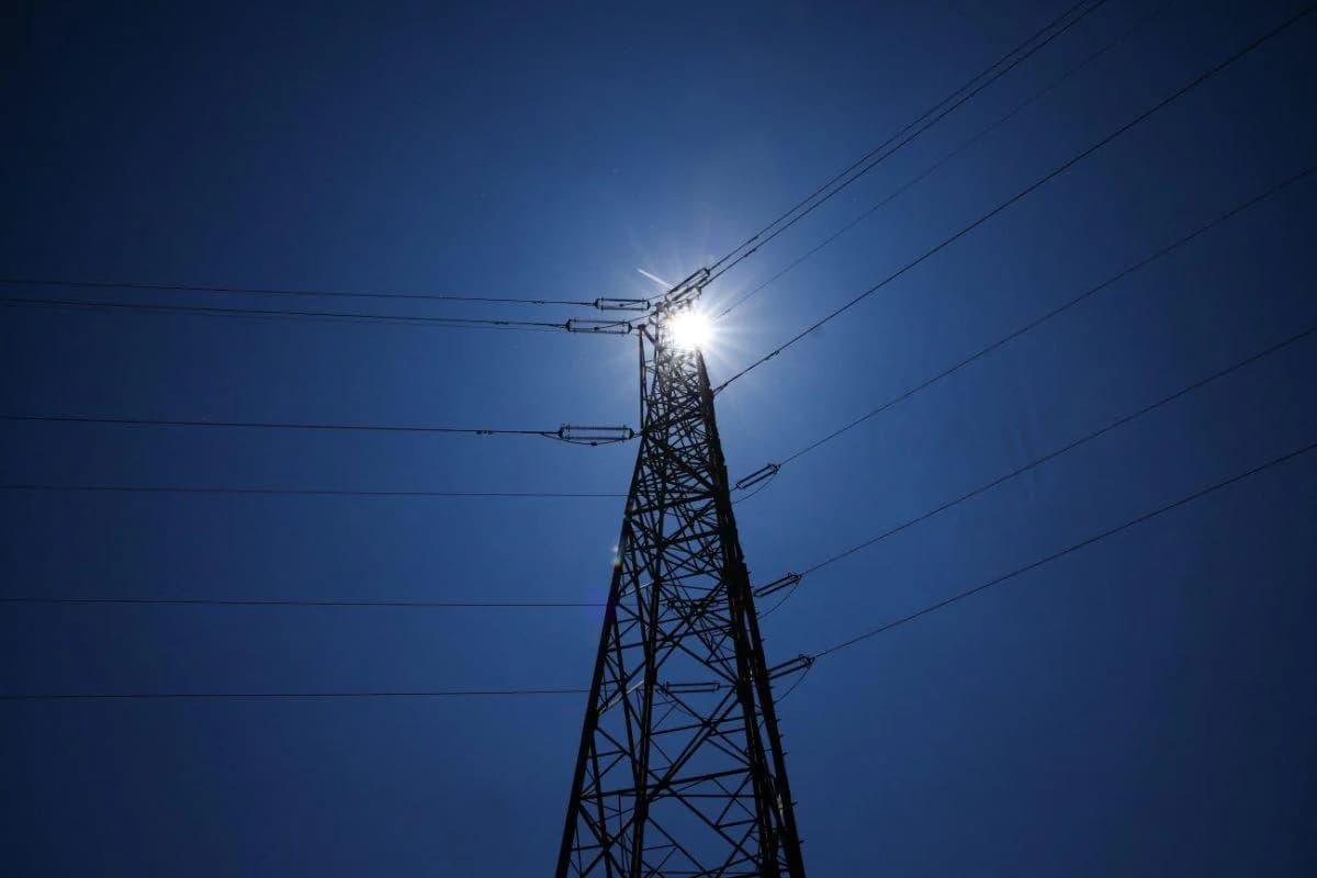 Spain: 'Perfect Storm' Caused April 2025 Blackout