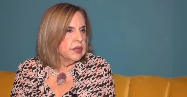 Lola Daifa: Gestohlene Ohrringe versteigert