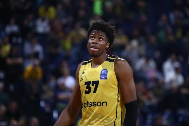 Kostas Antetokounmpo: "You're happy when you play well in a place that likes you"