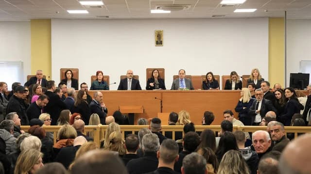 Υπόθεση Τέμπη: Αμφισβητήσεις για τη δικαστική αίθουσα στη Λάρισα