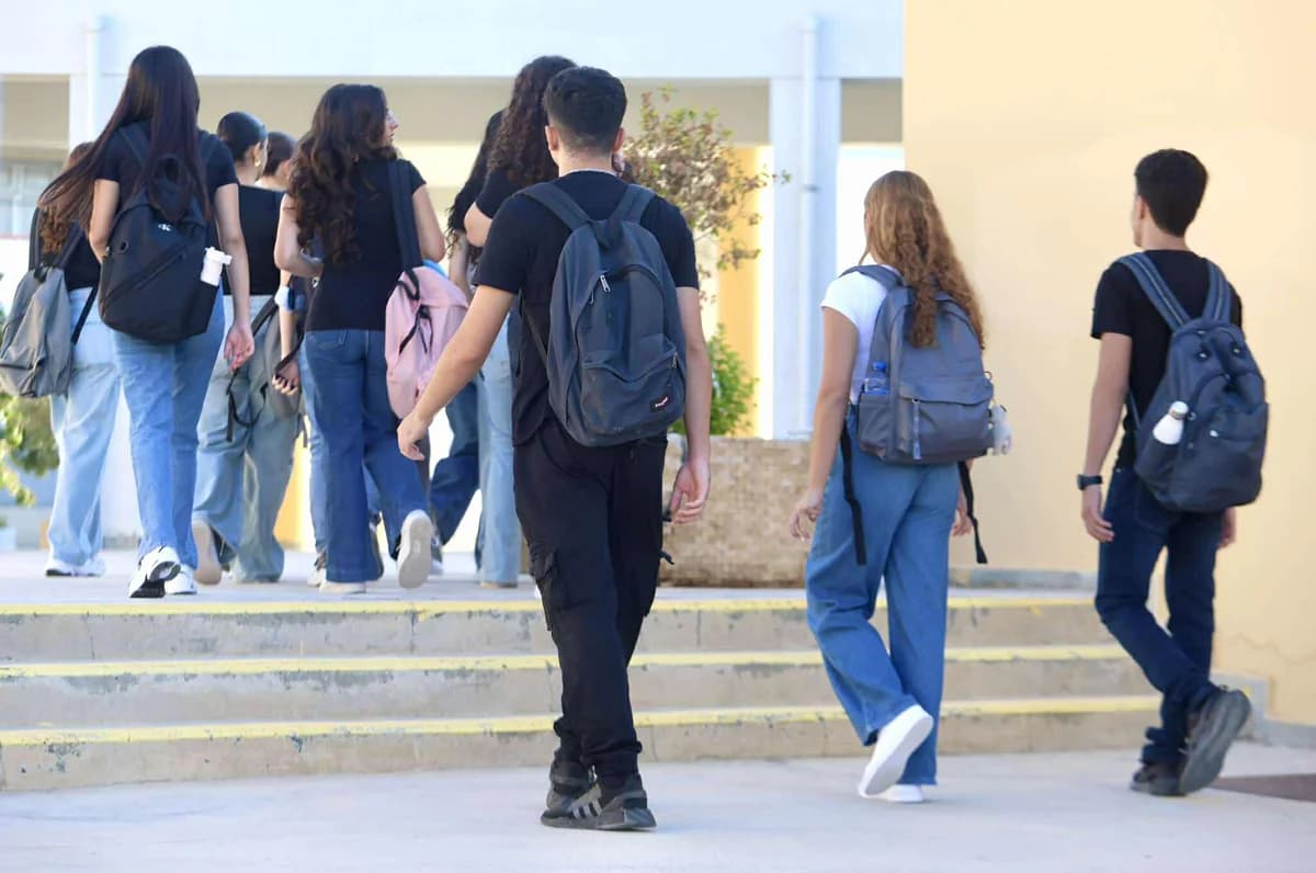 ΟΕΛΜΕΚ: Ανησυχία για επιθέσεις σε καθηγητές λόγω σχολικών επιδόσεων