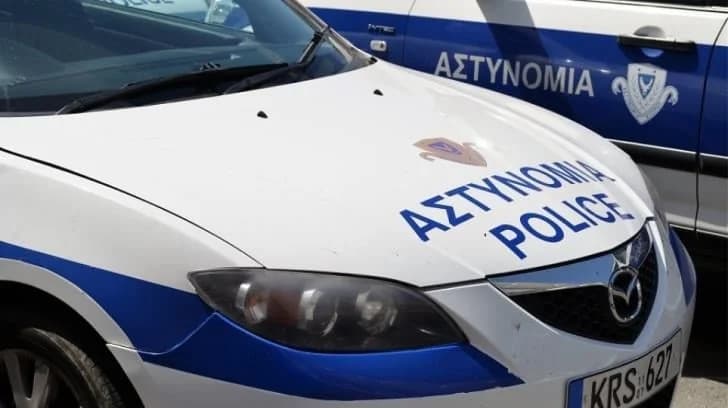 Larnaca Alert: Man Threatens Two Women with Knife