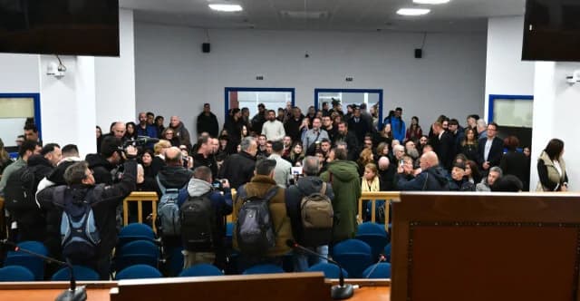 Σύλλογος Θυμάτων Τεμπών: Αίτημα για αλλαγή χώρου διεξαγωγής της δίκης