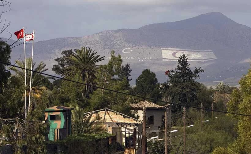 Ισραηλινός αναλυτής: «Παράνομοι οι οικισμοί Τούρκων εποίκων στην Κύπρο»