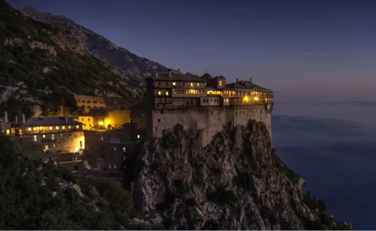 Σεισμός στο Άγιον Όρος: Σεισμολόγοι καθησυχάζουν, αλλά συνιστούν προσοχή