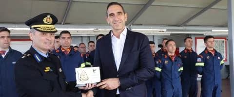 Ο Κ. Ιωάννου ευχαρίστησε τους «δασοκομάντος» για τη συμβολή τους στην πυρκαγιά στη Λεμεσό