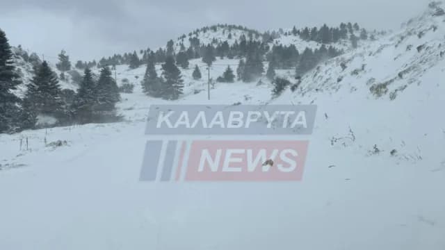 Fahrerrettungsaktion in Kalavryta aufgrund starken Schneefalls