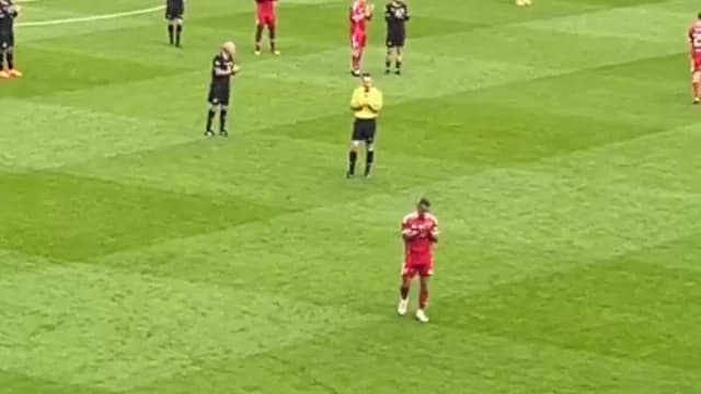 Emotionen in Anfield: Thiago weint um Diogo Jota