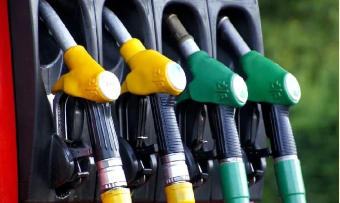 Fuel Pass: Τι ισχύει για συζύγους και συνιδιοκτήτες οχημάτων