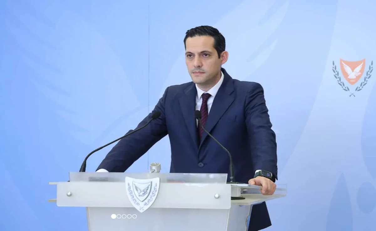 Government Spokesperson: Aristotelous' Suspension Due to Public Interest