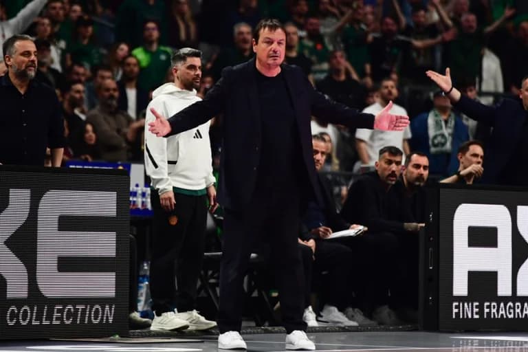 Ataman: "It was theater, not basketball" after loss to Olympiacos