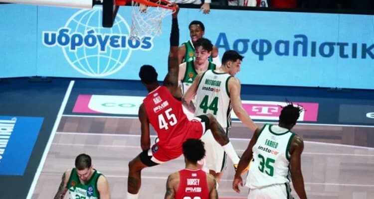 Ολυμπιακός - Παναθηναϊκός: Νίκη και τυπικά πρωτιά για τους «ερυθρόλευκους»