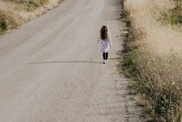 מארוסי: ילדה בת 4 נמצאה לבדה – מה אמר נהג המונית