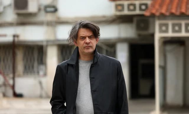 Яннос Перлегас присоединяется к сериалу «Na m' agapas» и вызывает переполох
