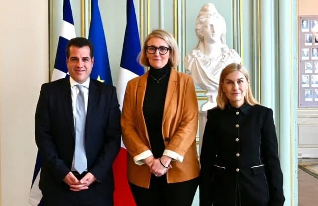 Plevris y Voloudaki en París para el Nuevo Pacto de Migración