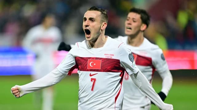 Türkei besiegt Kosovo und qualifiziert sich nach 24 Jahren für die WM
