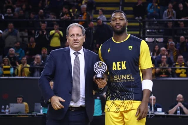 Η ΑΕΚ υποβάλλει φάκελο για συμμετοχή στο NBA Europe