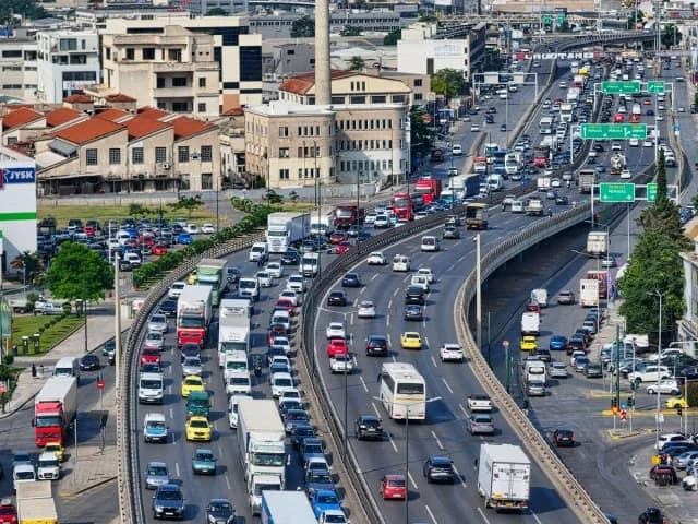 AAΔΕ: Abierta la plataforma digital para levantar la inmovilización de vehículos