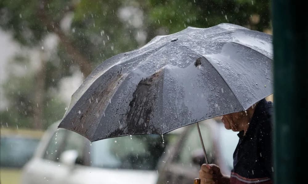 Κακοκαιρία «Ερμίνιο»: Έντονες βροχές και ισχυροί άνεμοι στην Κύπρο