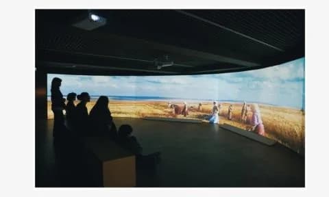 Zypern reist durch eine Ausstellung über Geschichte und Kultur nach Brüssel