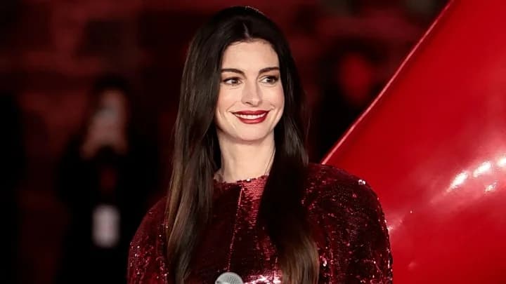 «Mother Mary»: הטריילר השני של הסרט החדש בכיכובה של אן האת'ווי פורסם