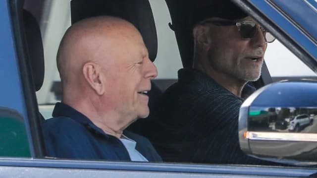 Bruce Willis: Lächelnd bei neuem Auftritt in Los Angeles